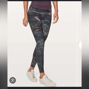 Lululemon galaxy dye leggings with pockets size 10